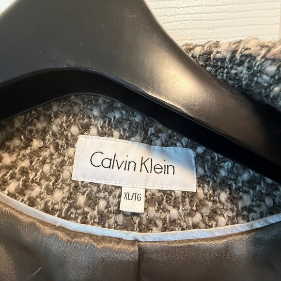 Calvin Klein winter cloth coat - Picture 2 of 6